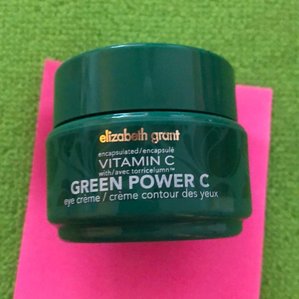 Elizabeth grant  green power C eye creme